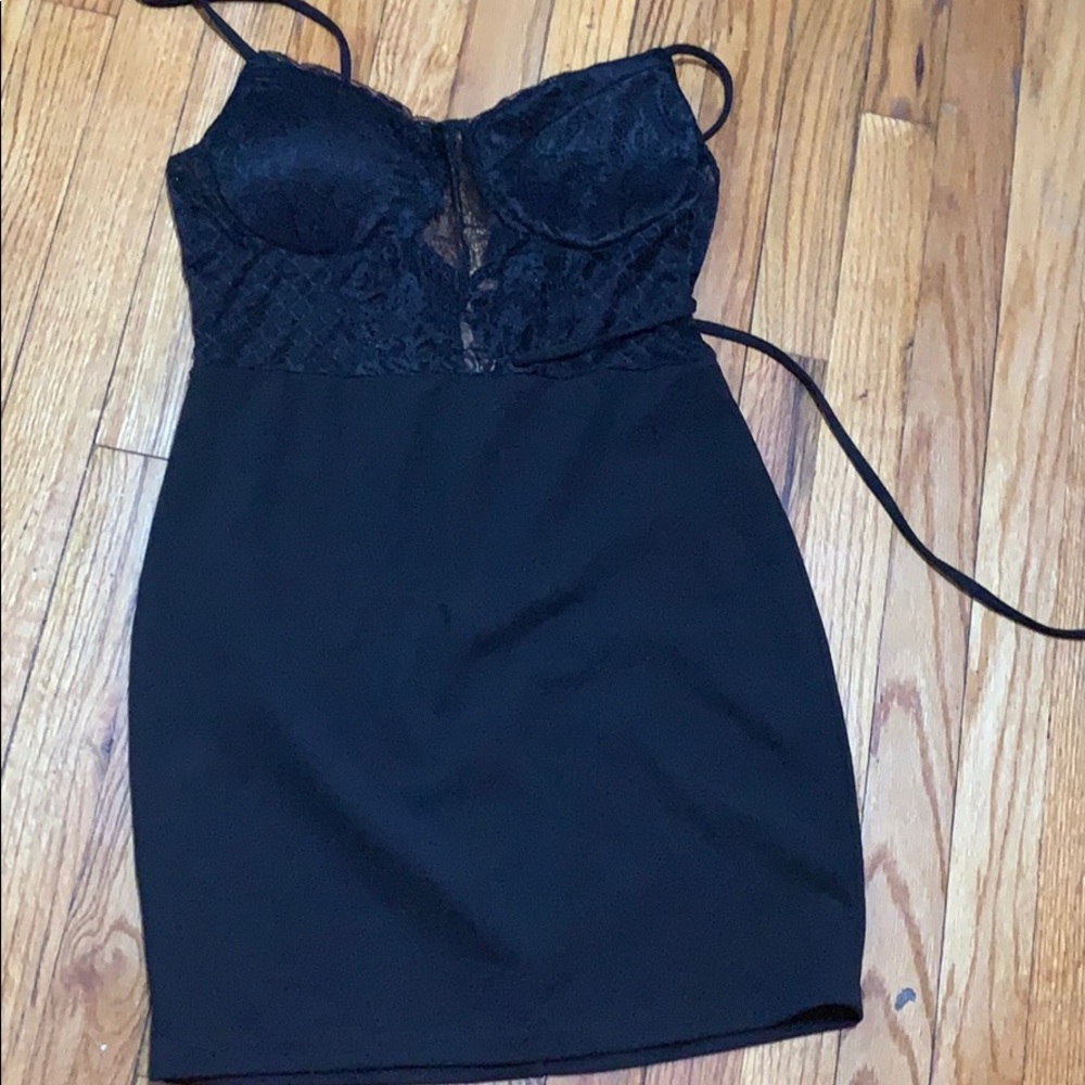 Black lace dress